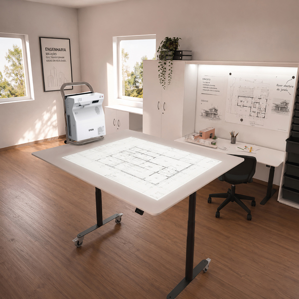 Netboard Portable a projetar uma planta de arquitetura sobre uma mesa.