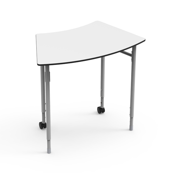 Mesa Desk 21 Curva 8 com tampo branco curvo, pernas metálicas e rodas.