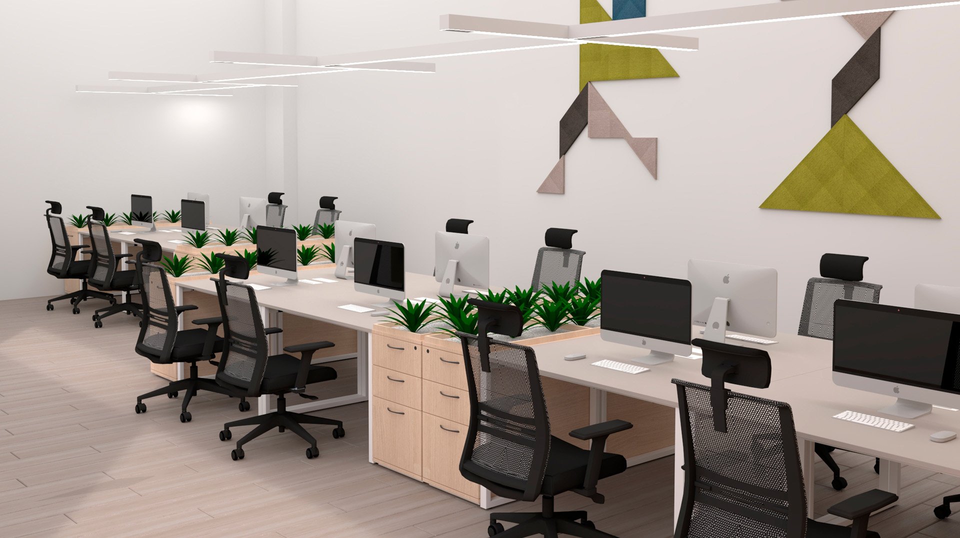 Escritório com mesas em filas, cadeiras pretas, monitores e plantas a separar postos de trabalho.