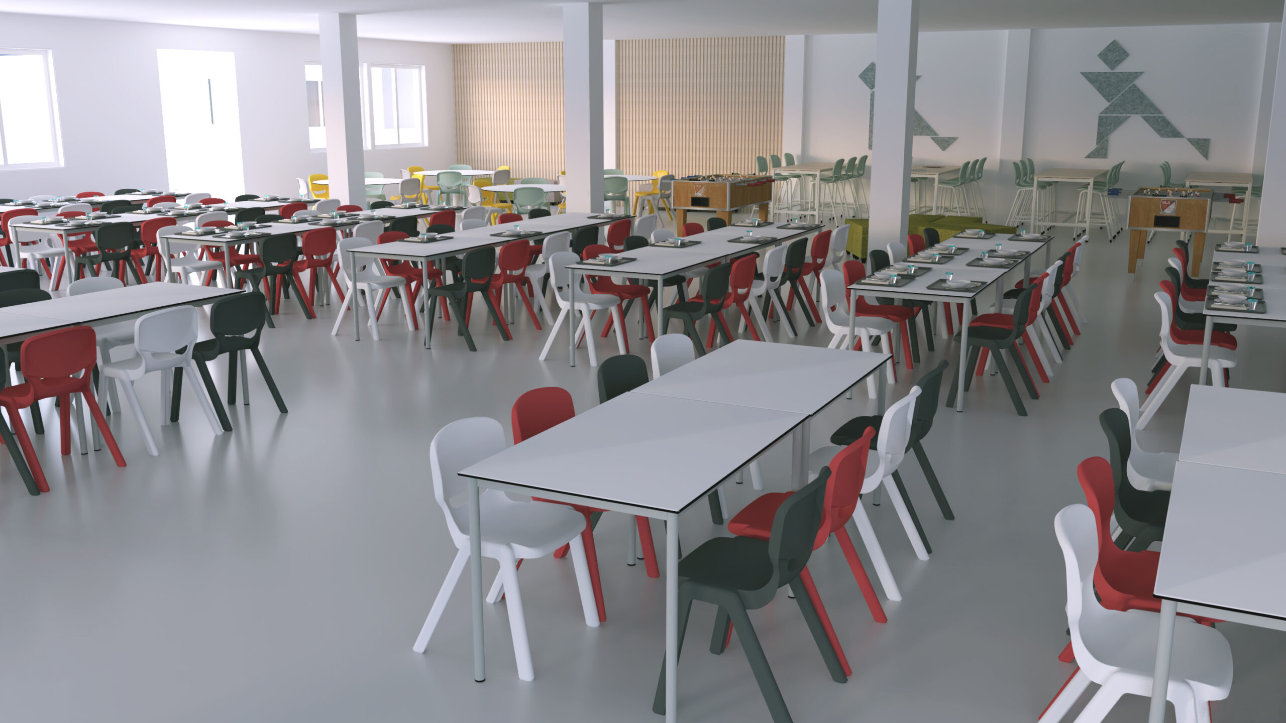 Una cafetería espaciosa y moderna con mesas blancas y sillas desparejadas en rojo, blanco y negro. La sala está muy iluminada con luz natural procedente de grandes ventanales, y las mesas altas y los taburetes se alinean en una pared.