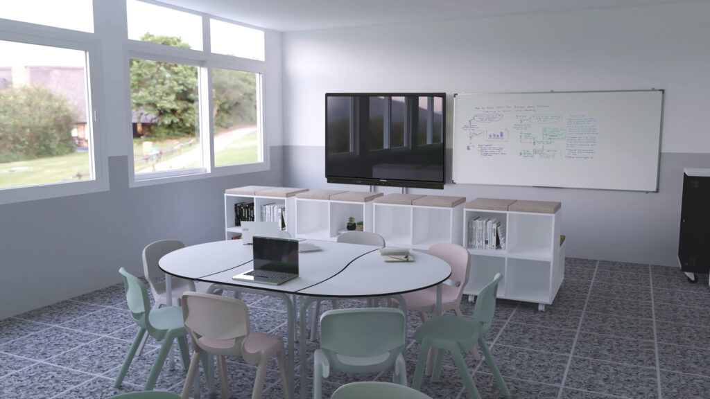 Sala com mesa redonda, cadeiras em tons pastel, computador portátil, estantes e quadro com anotações.