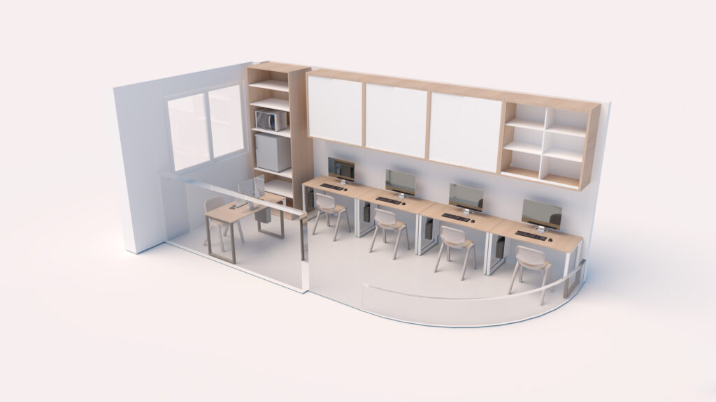 Sala com postos de trabalho e monitores junto à parede, arrumação superior e pequena mesa de reunião.